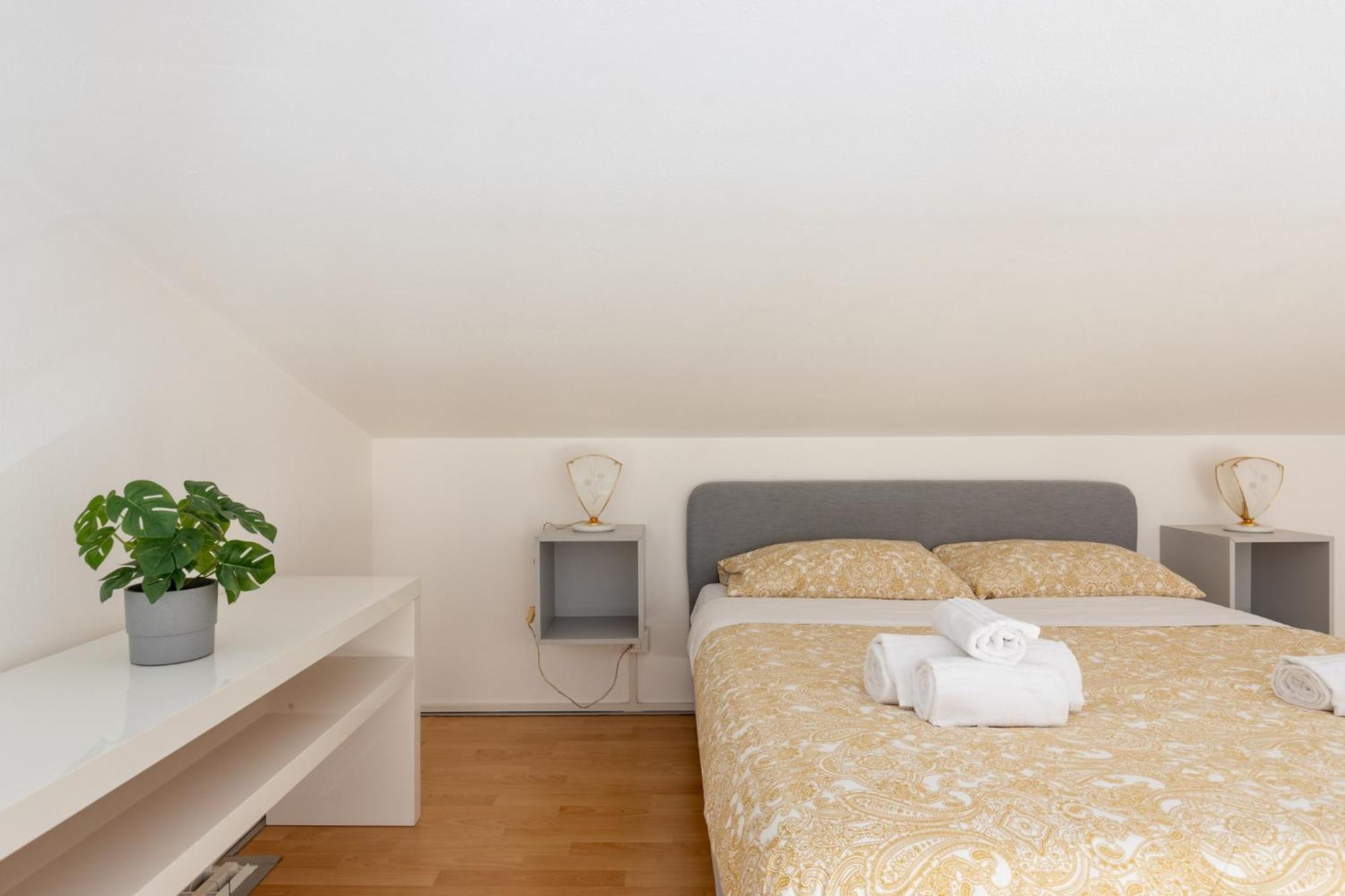 Four Shades Of Pisa Apartments Extérieur photo