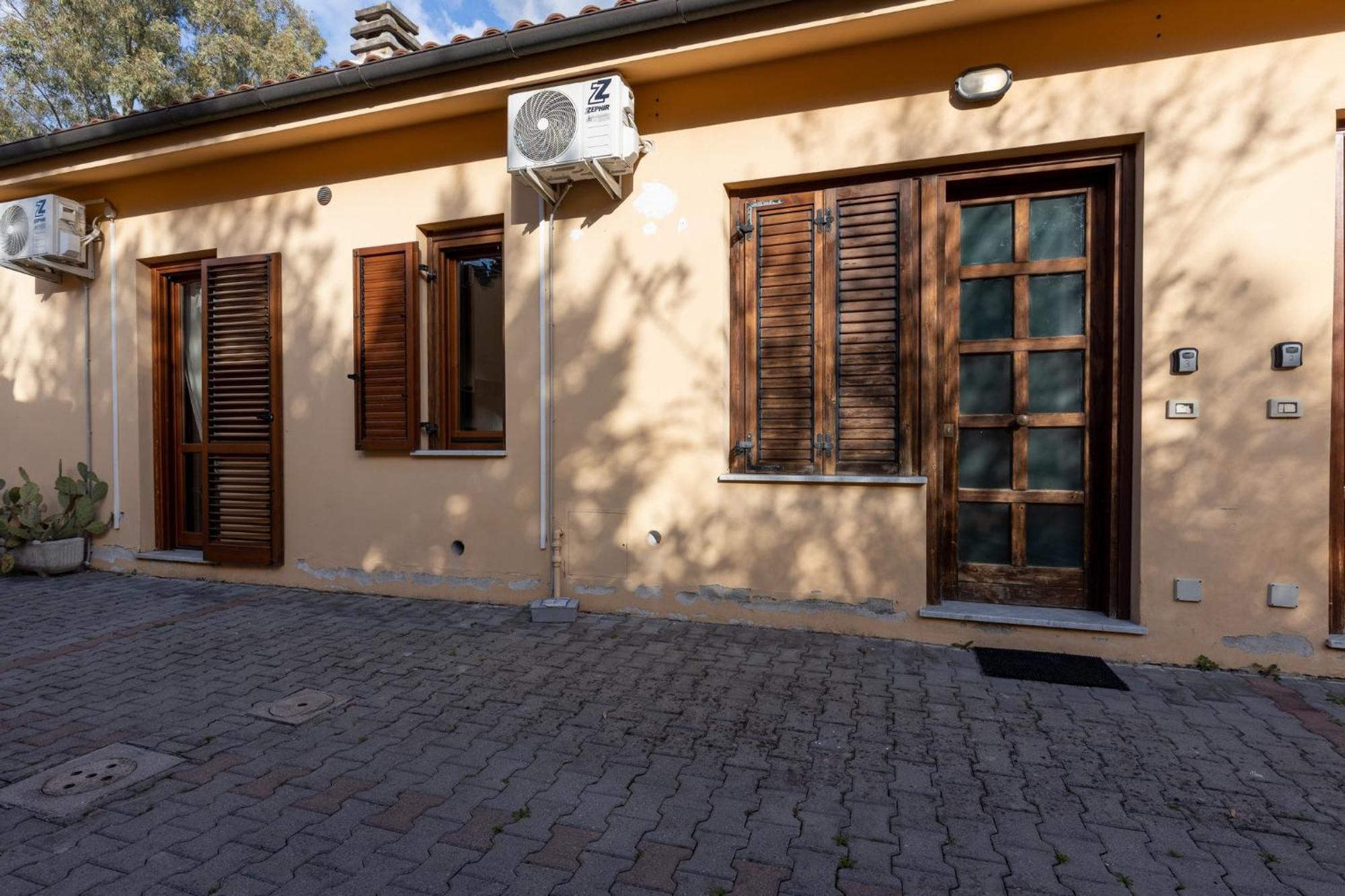 Four Shades Of Pisa Apartments Extérieur photo